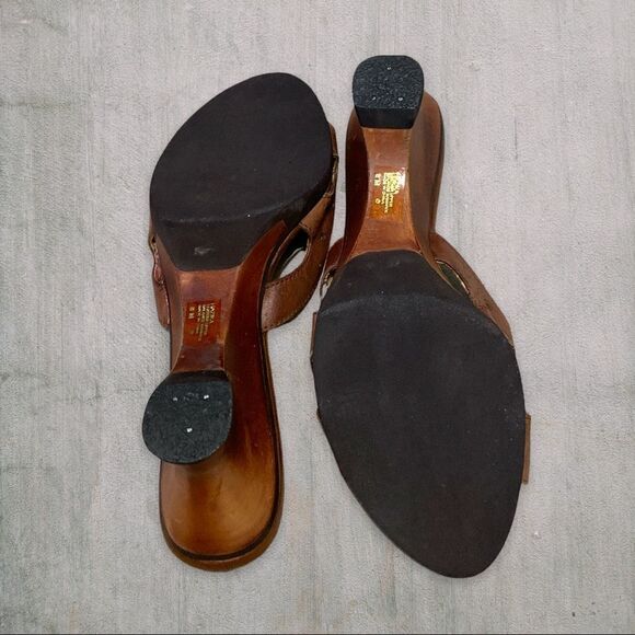 Kenzie Hazika Leather Slip on Sandals - Picture 7 of 8